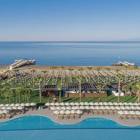 Voyage Golf & Hotel