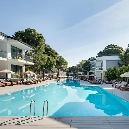 Ξενοδοχείο Voyage Golf & 5*