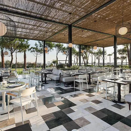 Voyage Golf & Hotel