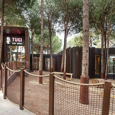Voyage Golf & Hotel