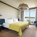 Voyage Golf & Hotel